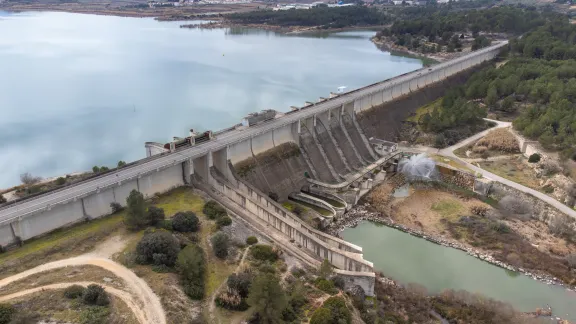 EMBALSE-BELLUS