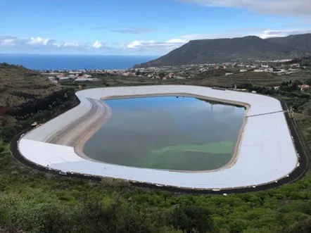 Foto de la balsa de Valle de Molina