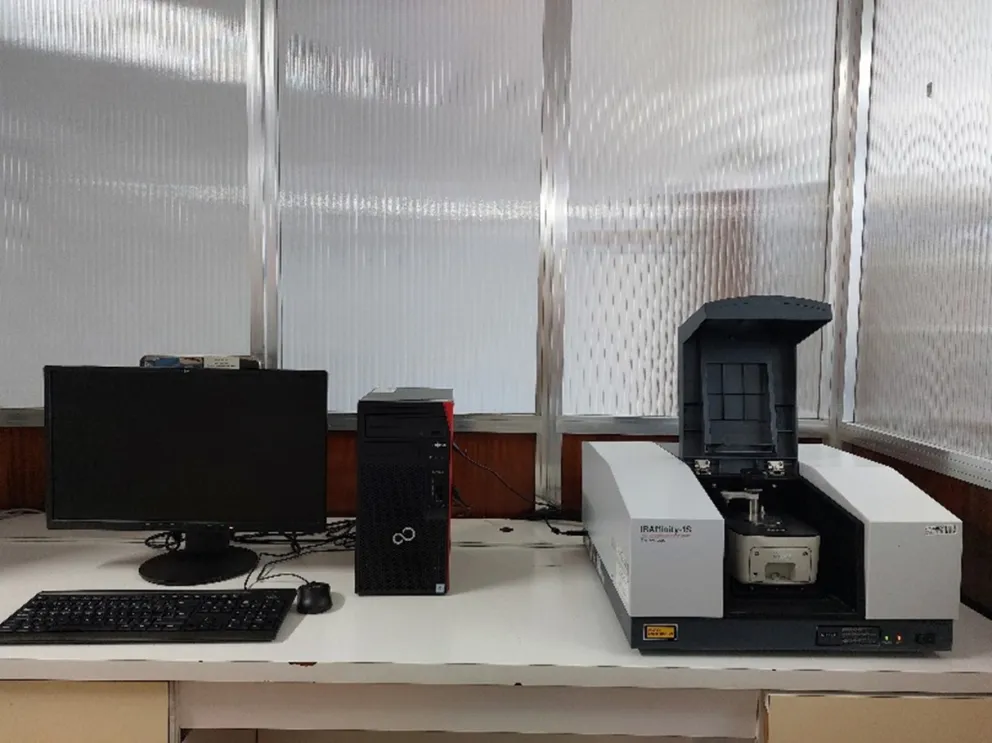 Foto del espectrómetro de infrarrojos
