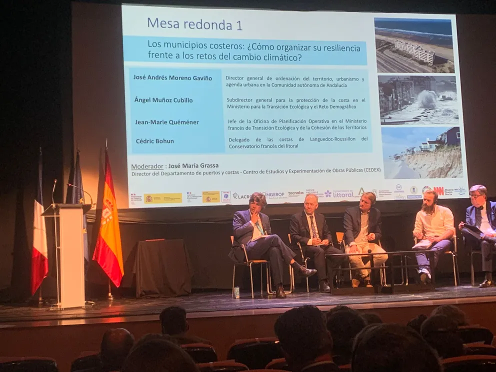 Mesa redonda Municipios costeros