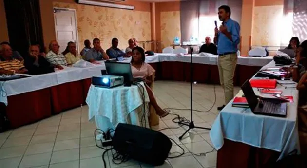 Taller de debate de las normativas sectoriales (Cuba)