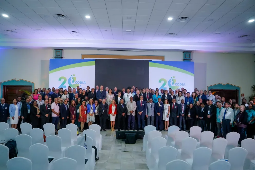 Grupo de participantes en la CODIA