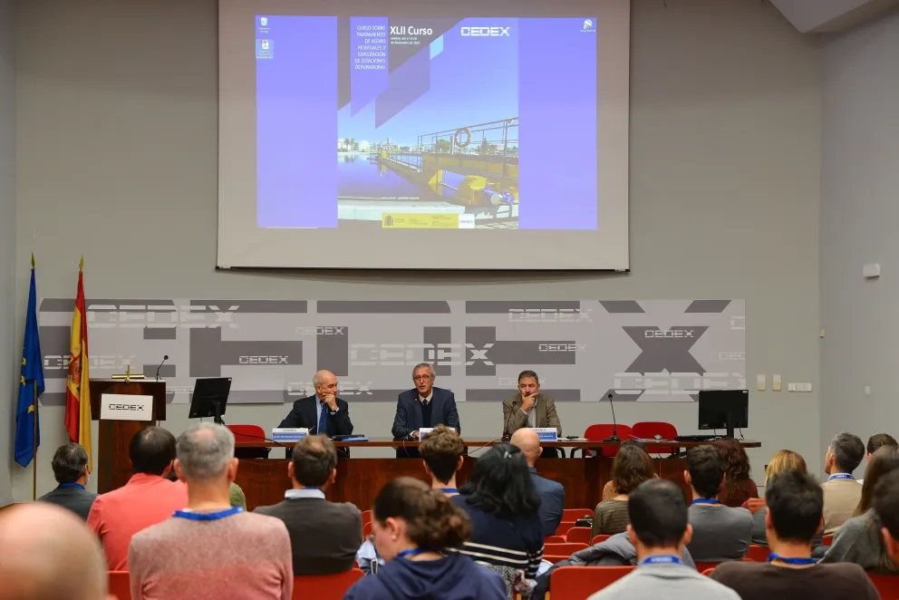 Inicio curso Tratamiento de Aguas Residuales