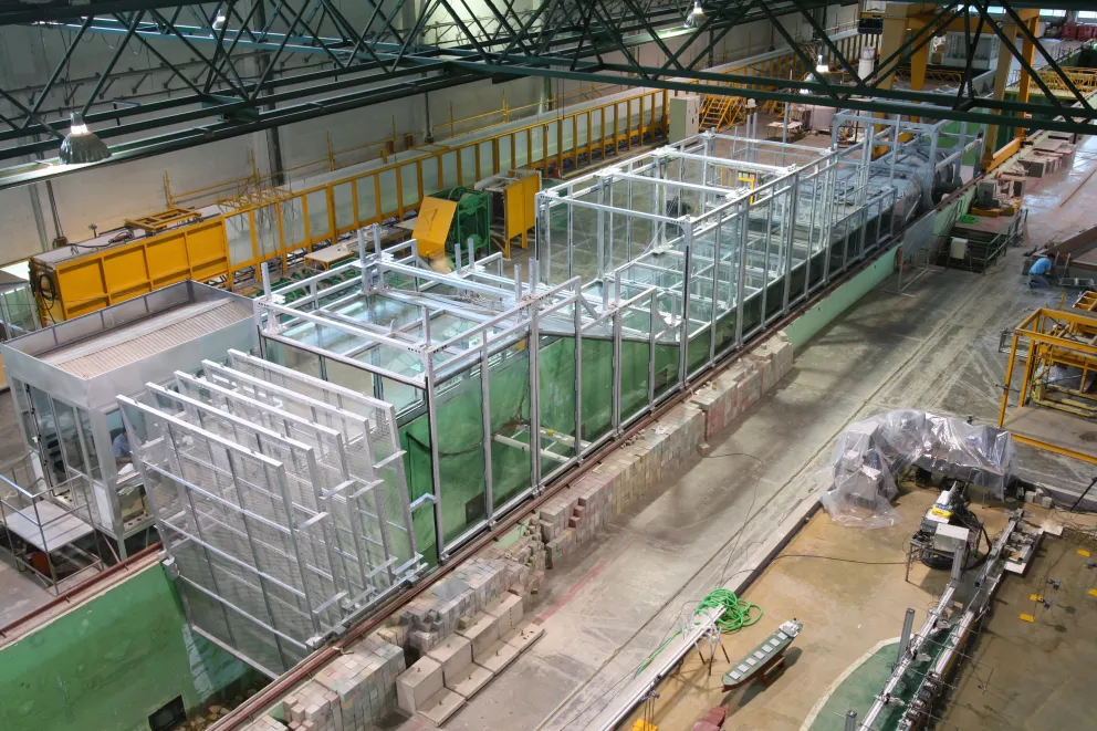 Canal de Oleaje y Viento de Gran Escala