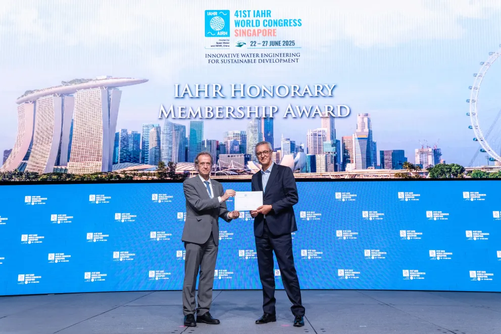 Miembro honorífico IAHR