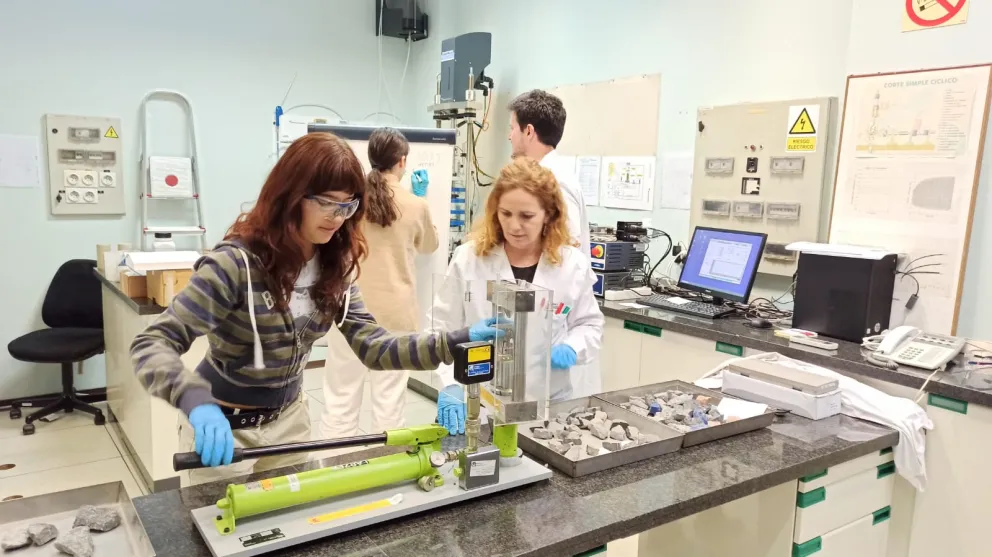 Mujeres en el laboratorio