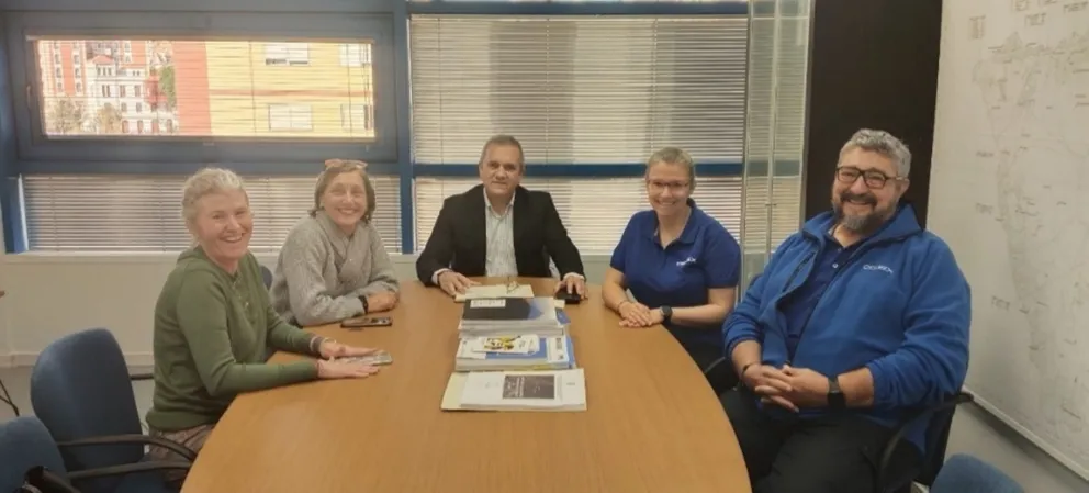 reunión con el Consejero Delgado del Sector Primario del Cabildo de Tenerife con técnicos del Laboratorio Central de Estructuras y Materiales del CEDEX