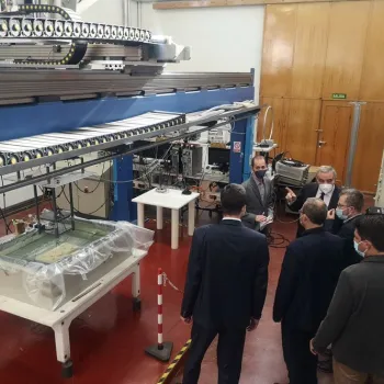Delegación de Správa železnic visitando el LIF