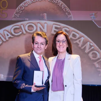 REcorte Entrega la medalla 2025 de la AEC al CEDEX