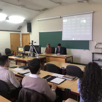 Alumnos en el aula del Máster