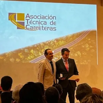 Entrega la medalla 2024 de la ATC al CEDEX