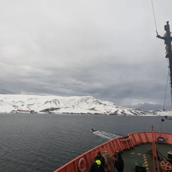 Vista desde el barco Hespérides