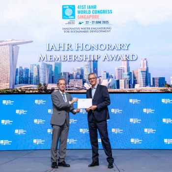 Miembro honorífico IAHR