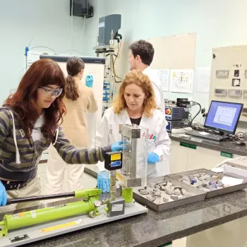 Mujeres en el laboratorio